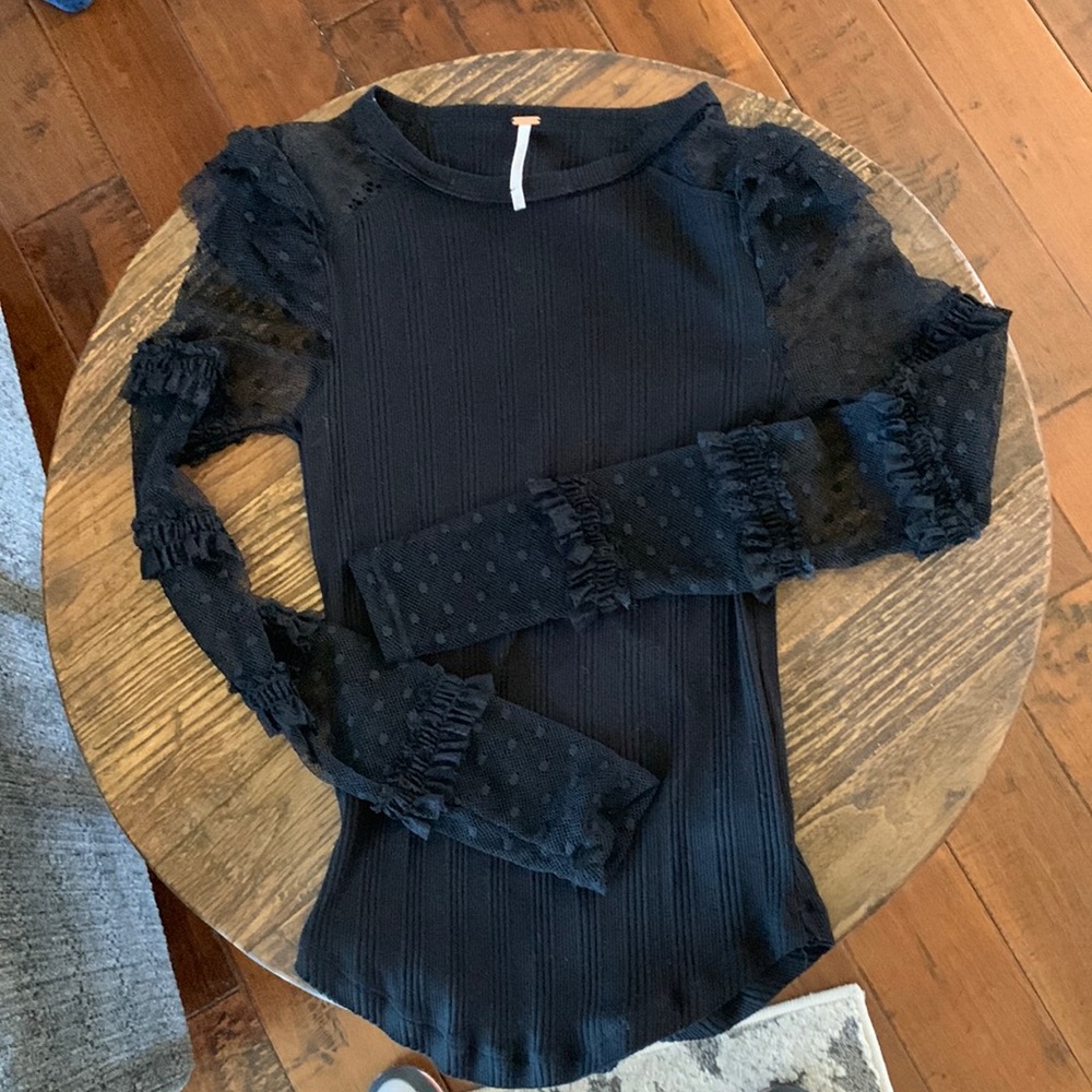 XS Free People cotton with lace long sleeves